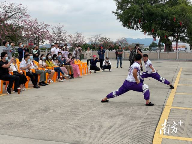 京梅村是国家级非物质文化遗产蔡李佛拳的发源地.