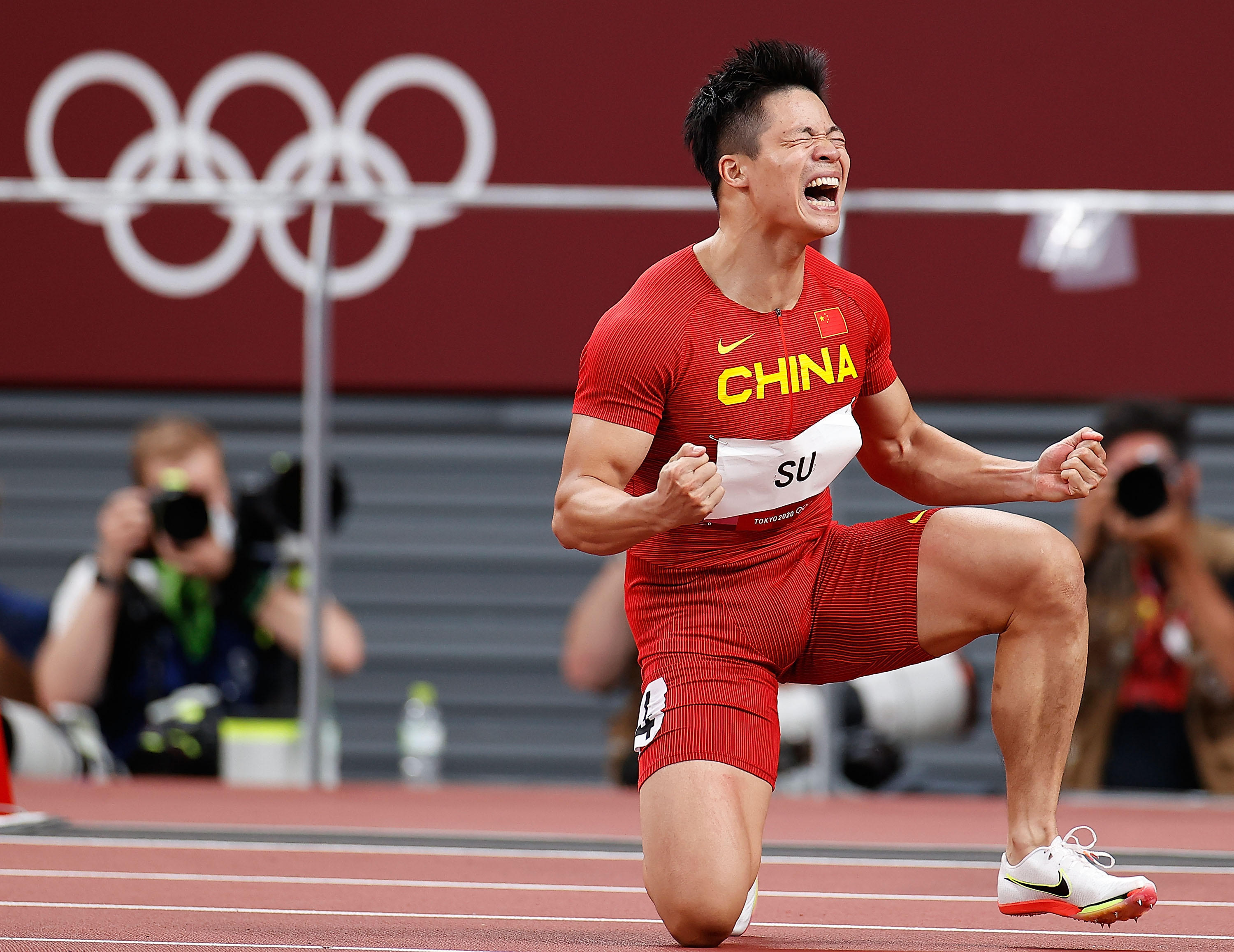 东京奥运会上,苏炳添在男子百米半决赛中跑出9秒83的亚洲纪录