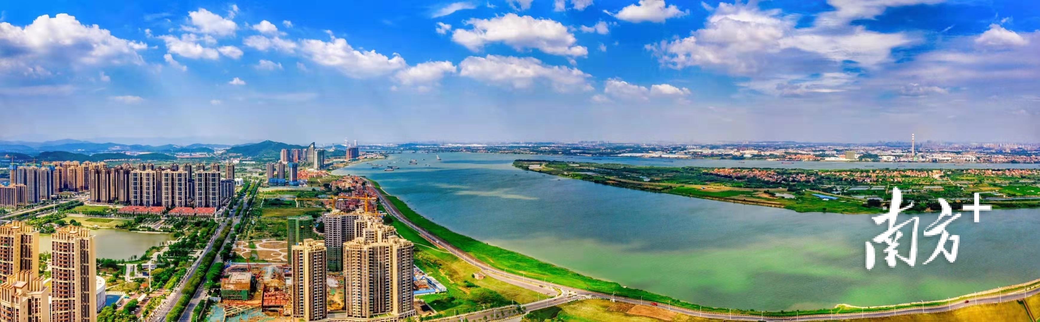 凭什么担当佛山高质量发展新引擎？党代会上，高明提出了三个“新”。高明档案馆供图