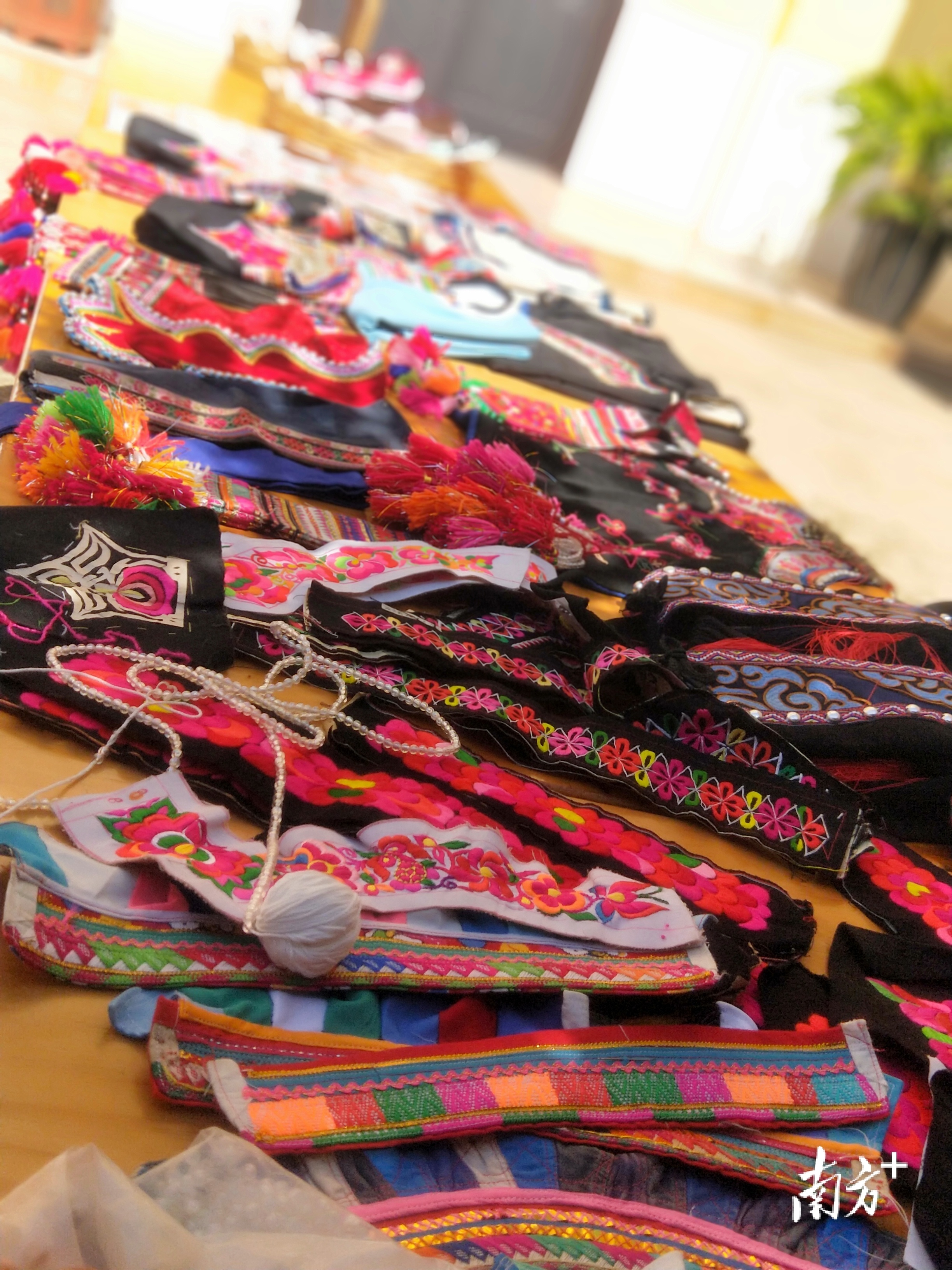 佘燕璇表示，之后会继续复原畲族服装。