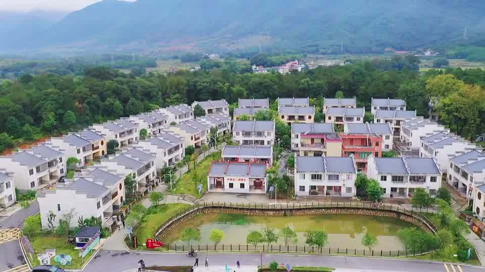 乡风文明,产业兴旺,生态宜居,漫步韶关乡村,美丽之路由此展开