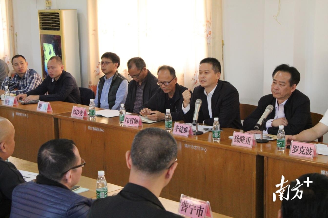 3  南方+ 林捷勇 拍摄