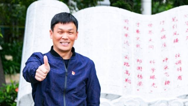 打造鲜活课堂，小榄中学“谦哥”让学生爱上思政课