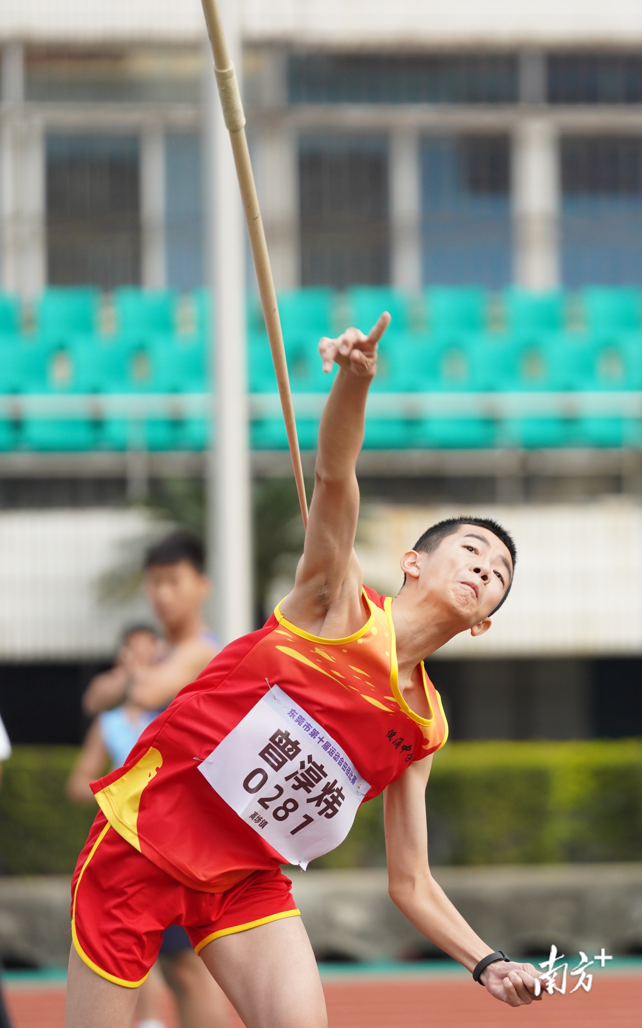 半岛·综合体育视频擦亮“全动之城”名片东莞市第十届运动会开幕！(图7)