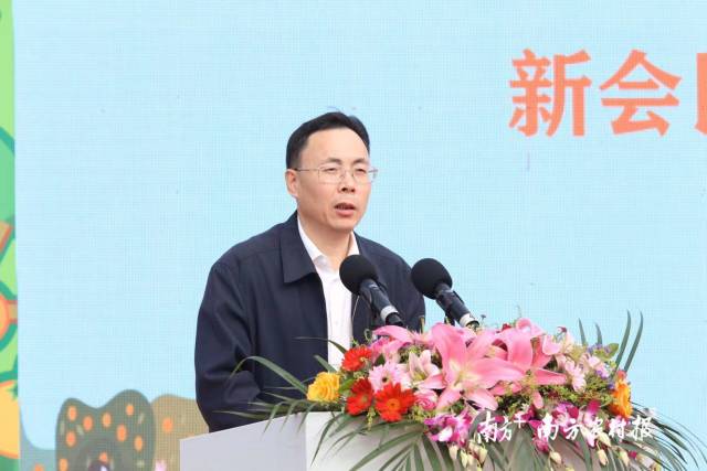 新会区委副书记、代理区长刘兵