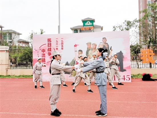紫茶中学思政教育有声有色。