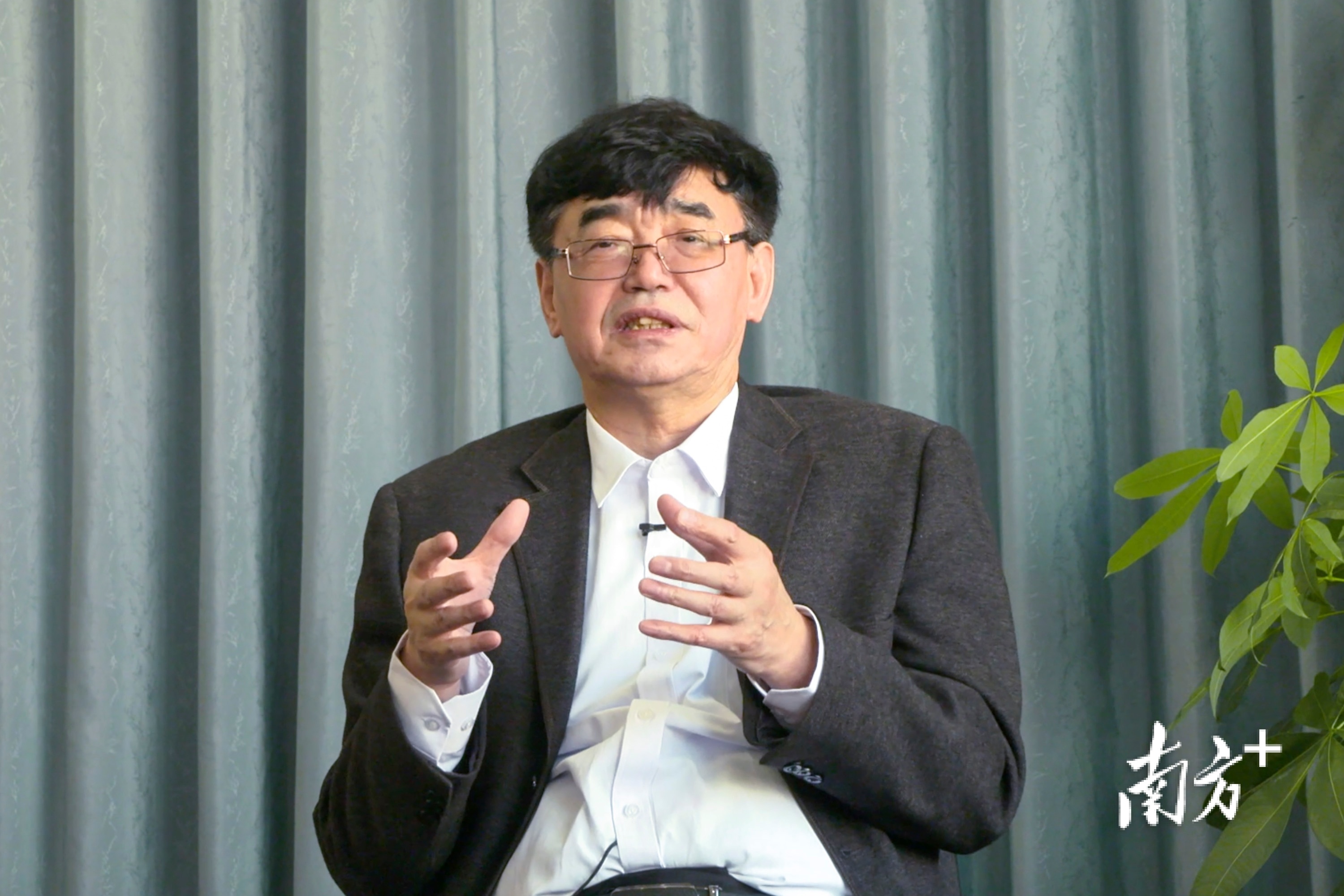 1  南方+ 朱洪波 拍摄