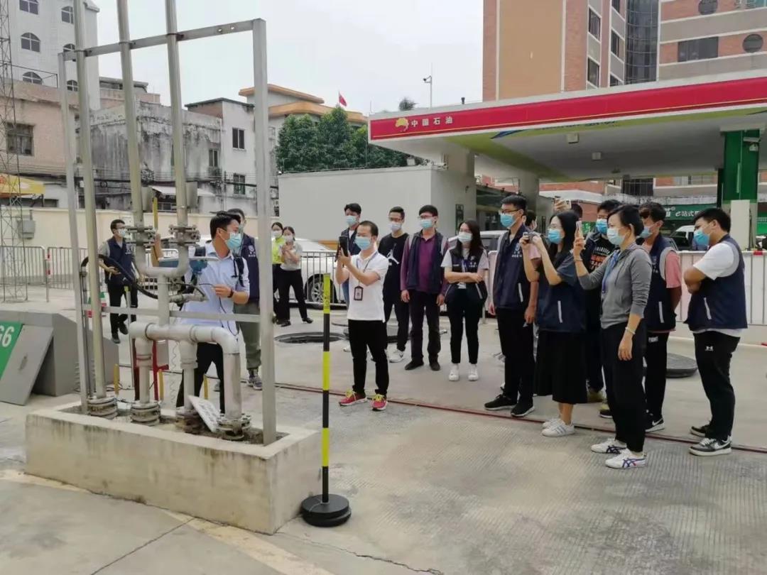 ▲生态环境部门开展管线组件的排放泄露检测培训