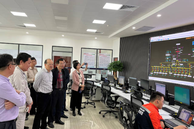 调研组在国家电投揭阳前詹风电有限公司调研。
