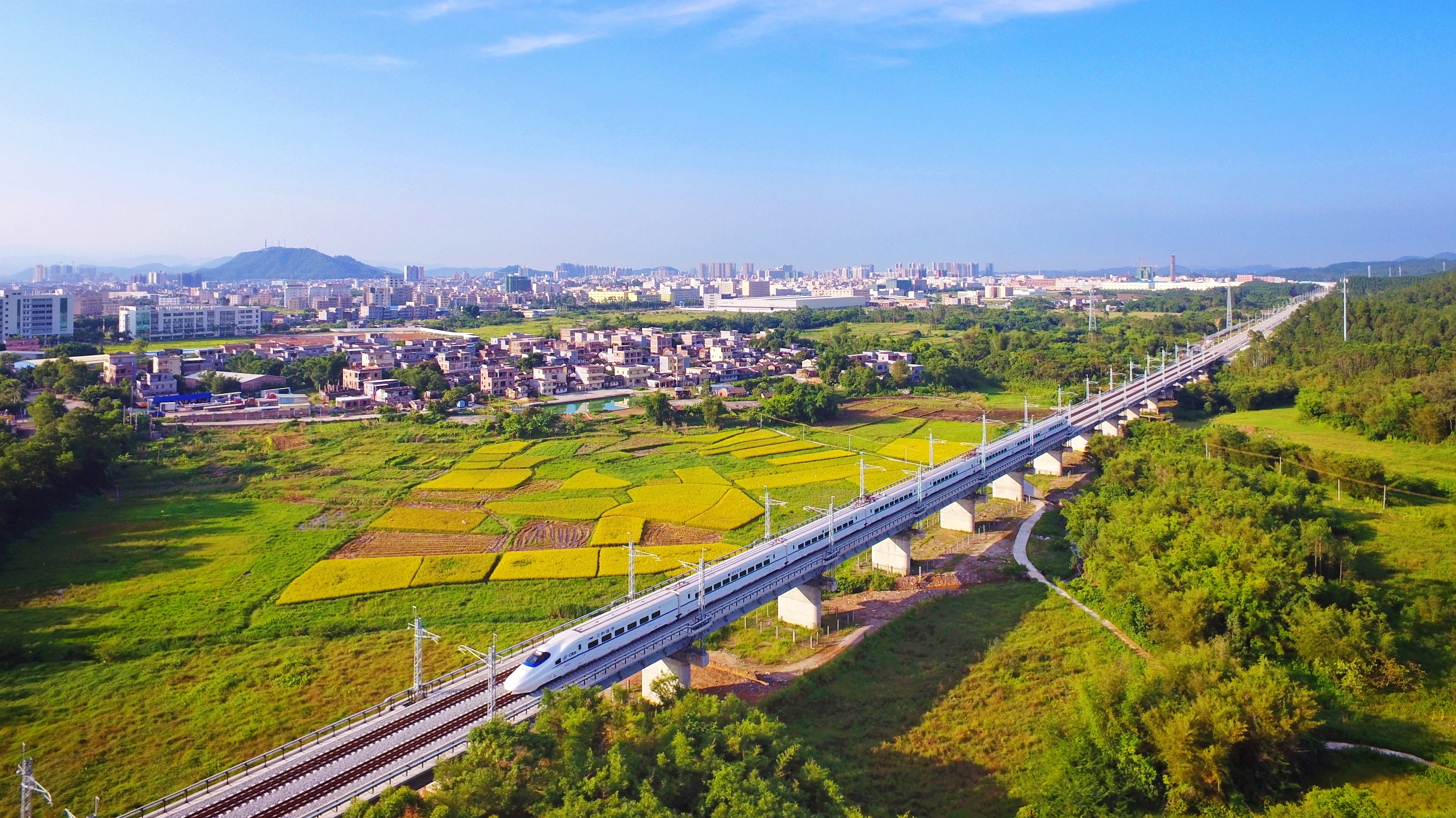 恩平交通体系日臻完善。徐卫良 摄