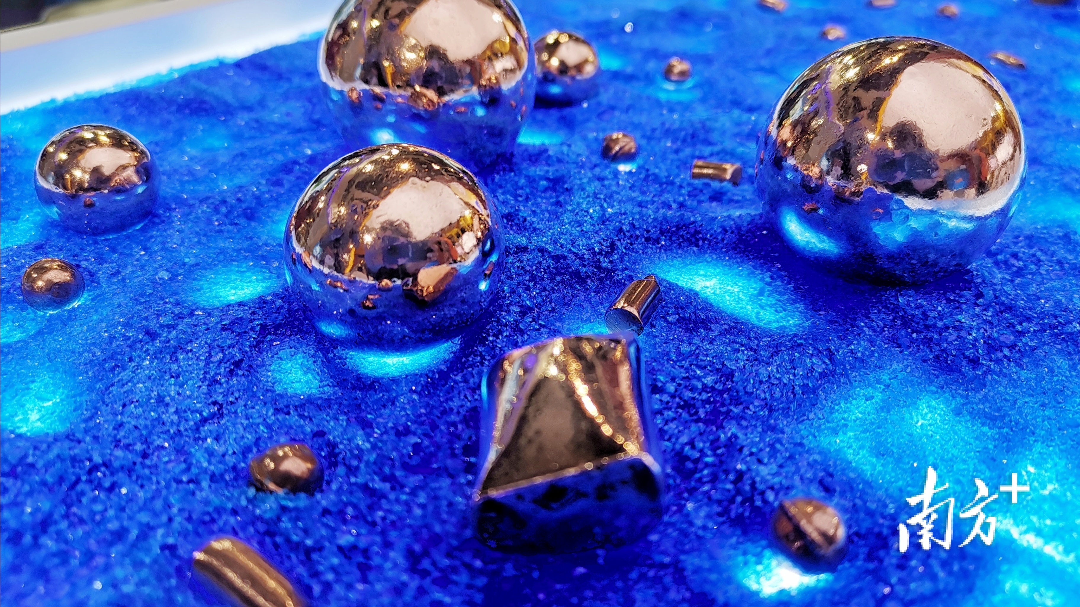 承安铜业生产的铜球。资料图片 承安铜业生产的铜球。资料图片