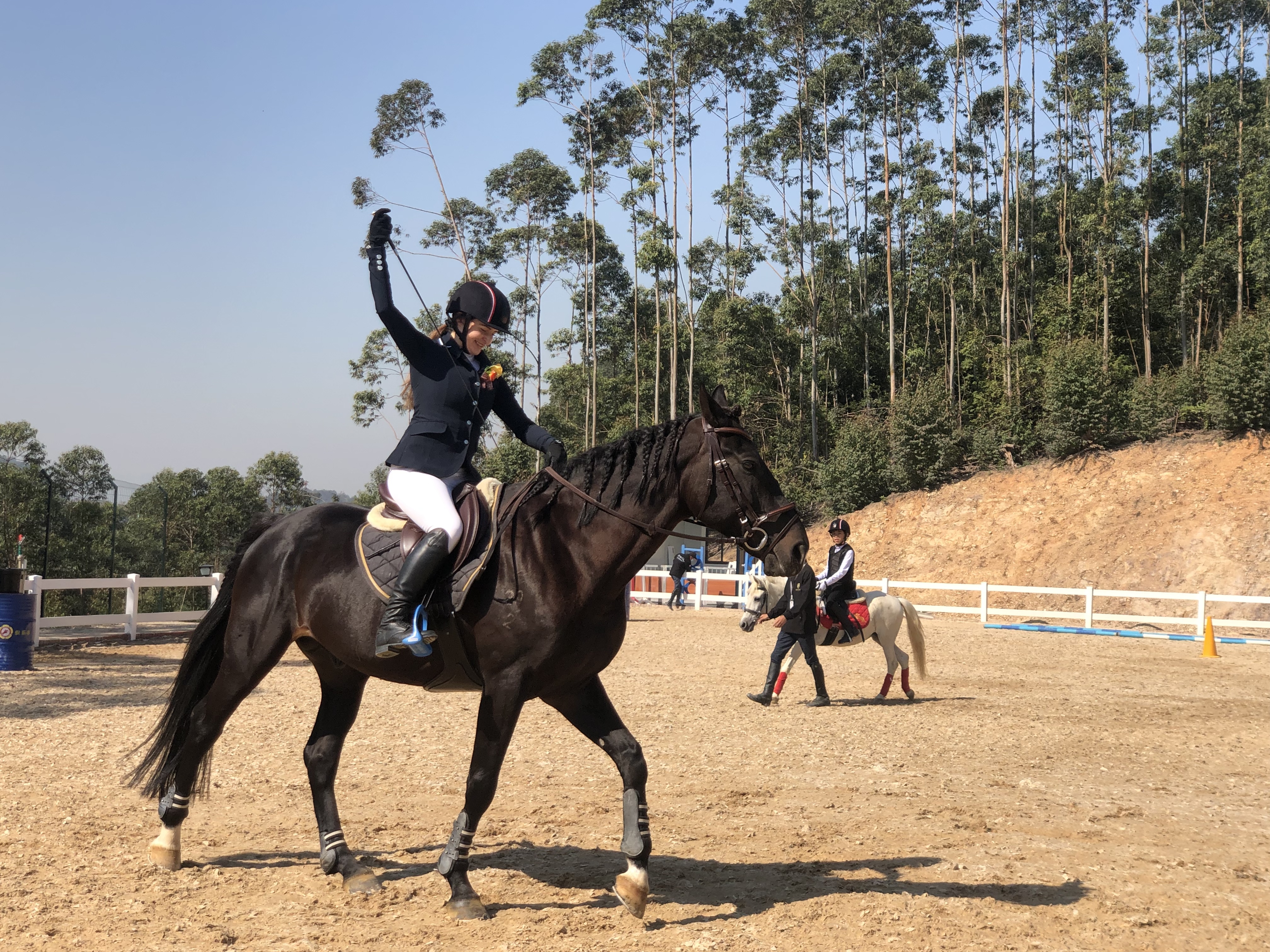 宝莉励福(江门)小马俱乐部。