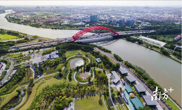 航拍东莞东江万江段。 航拍东莞东江万江段。