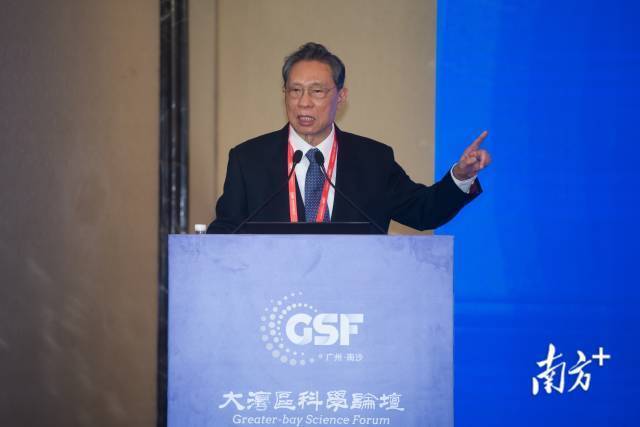 南方+ 徐昊 拍摄