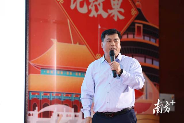 官桥镇党委书记何强