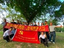 “来了就是深圳人”