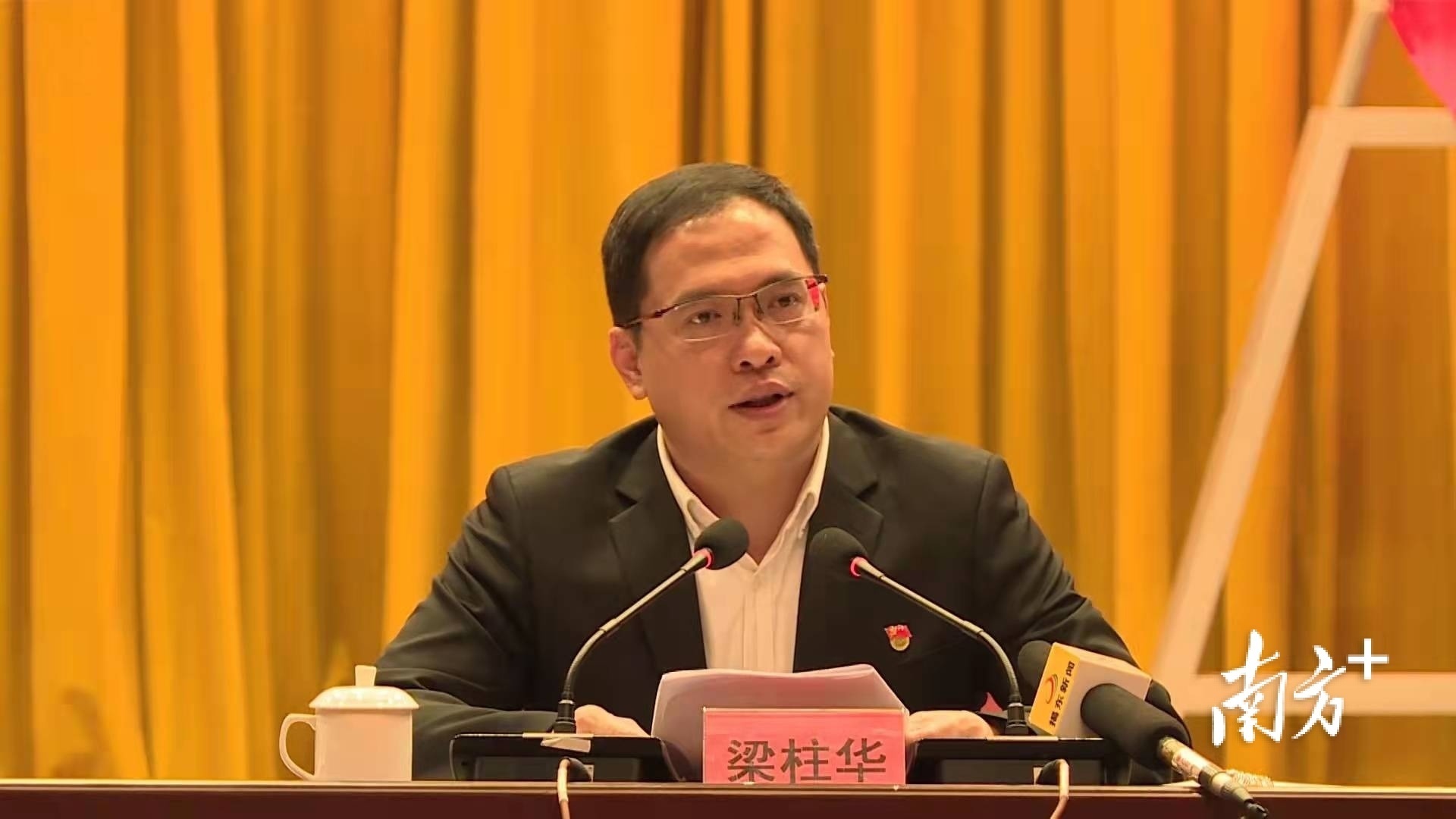 南方+ 陈婷婷 拍摄