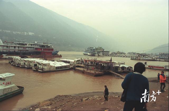 1999年,重慶市巫山縣大昌鎮.