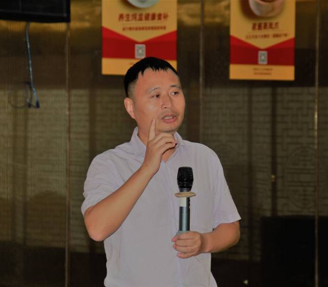 三亚市农业农村局局长 柯用春