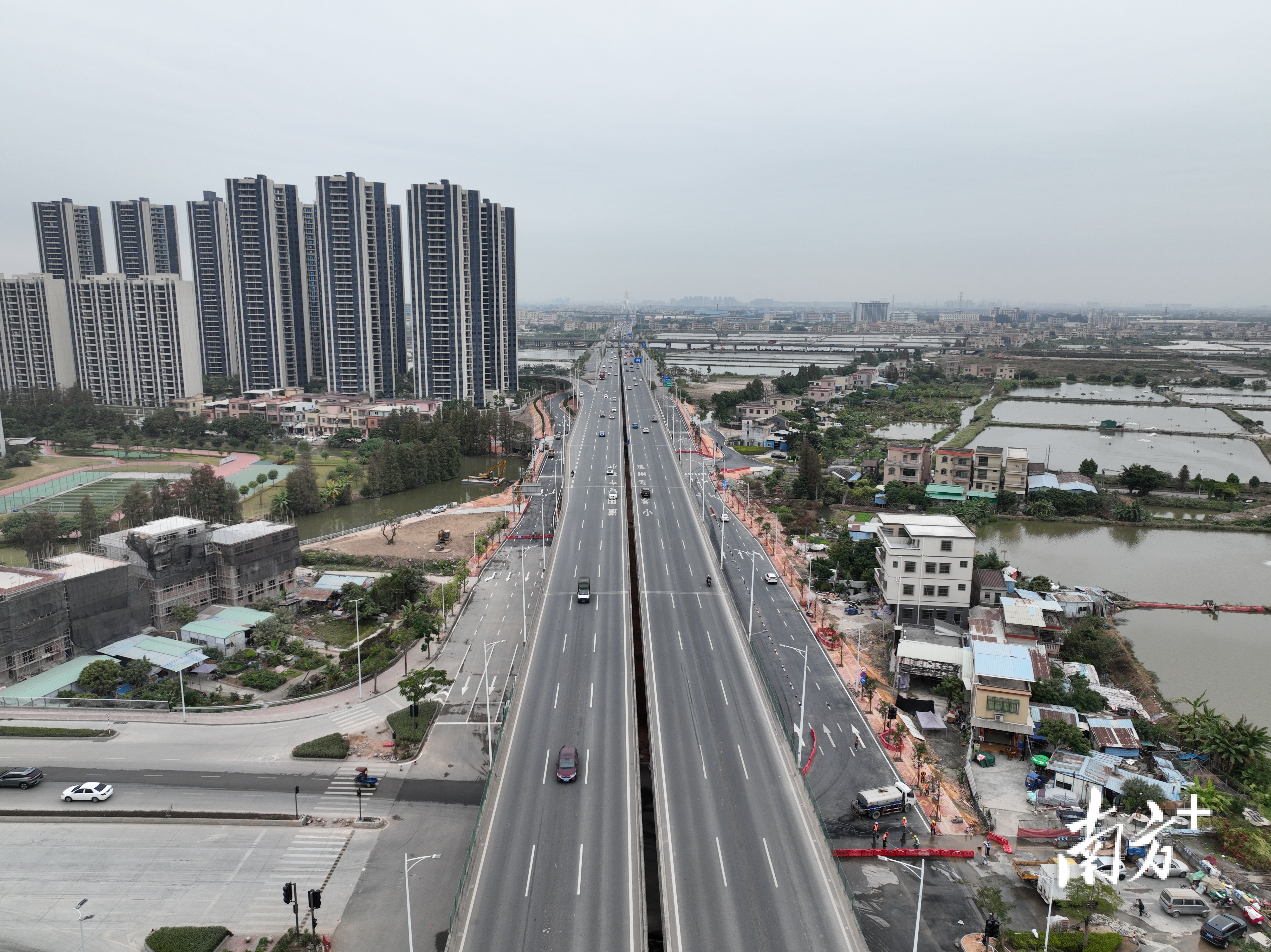 11年瓶颈路打通三角快线辅道通车