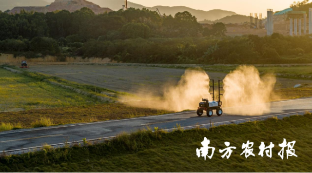 极飞R150 2022款农业无人车。