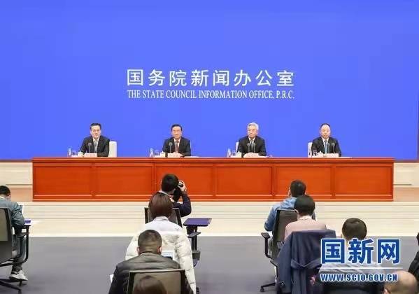 2月21日，在2021年中央一号文件发布后，国新办举行全面推进乡村振兴加快农业农村现代化发布会，中央农办主任、农业农村部部长唐仁健先生出席并介绍有关情况。