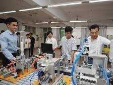 珠海闯与守：活力之都如何打造成青年人才向往之地？|聚焦党代会