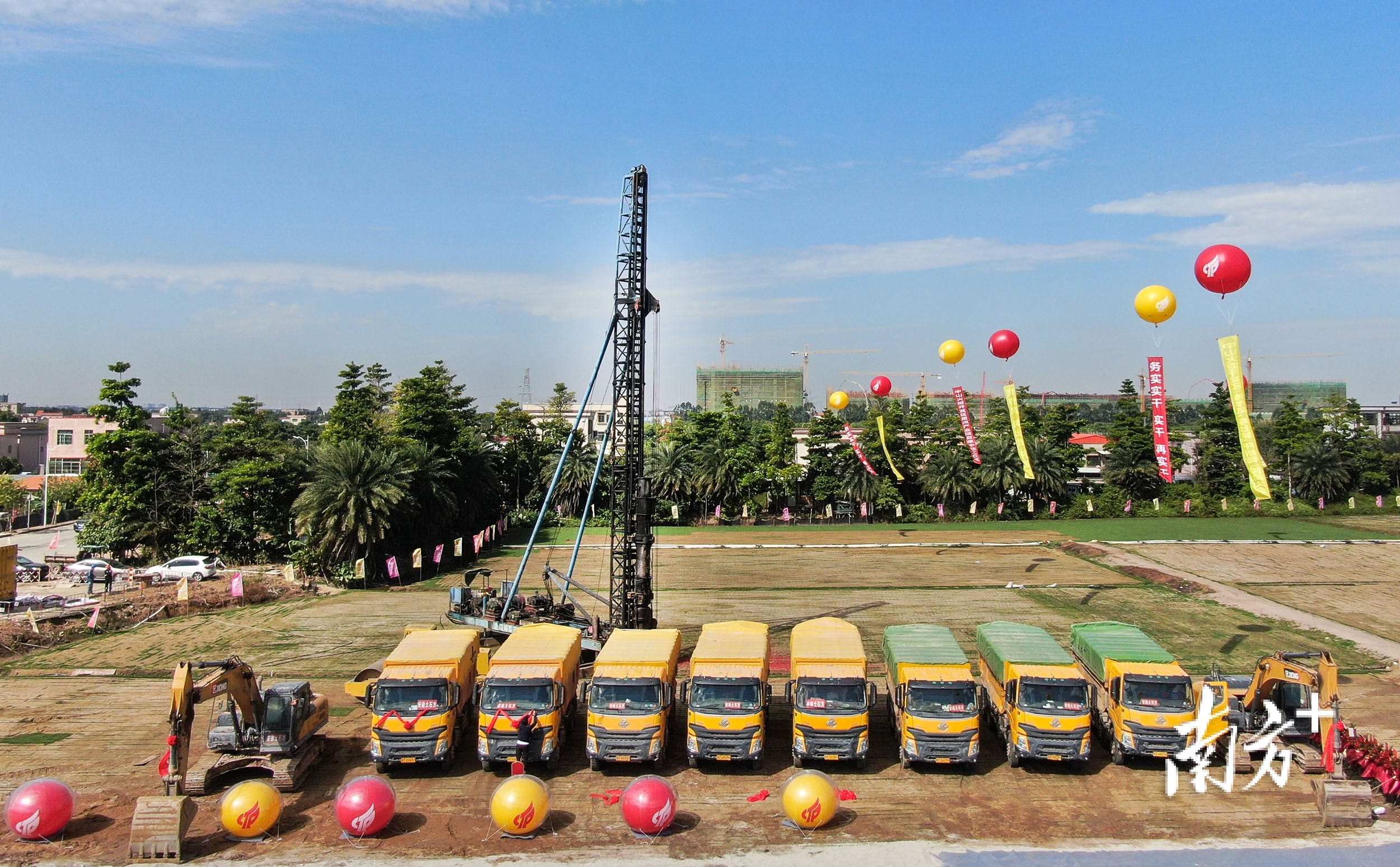 火炬开发区项目集中动工现场。 南方+ 叶志文 拍摄 火炬开发区项目集中动工现场。 南方+ 叶志文 拍摄