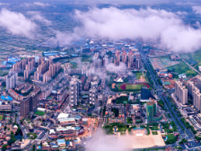 伍成亮：奋力把龙江打造成为顺德重大产业平台和制造业重镇｜顺德两会 十镇访谈