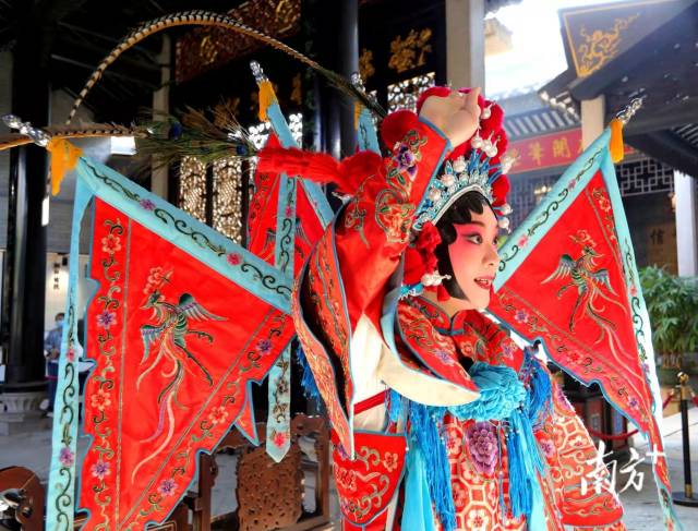 水袖丹衣余荫山房戏服月活动启动