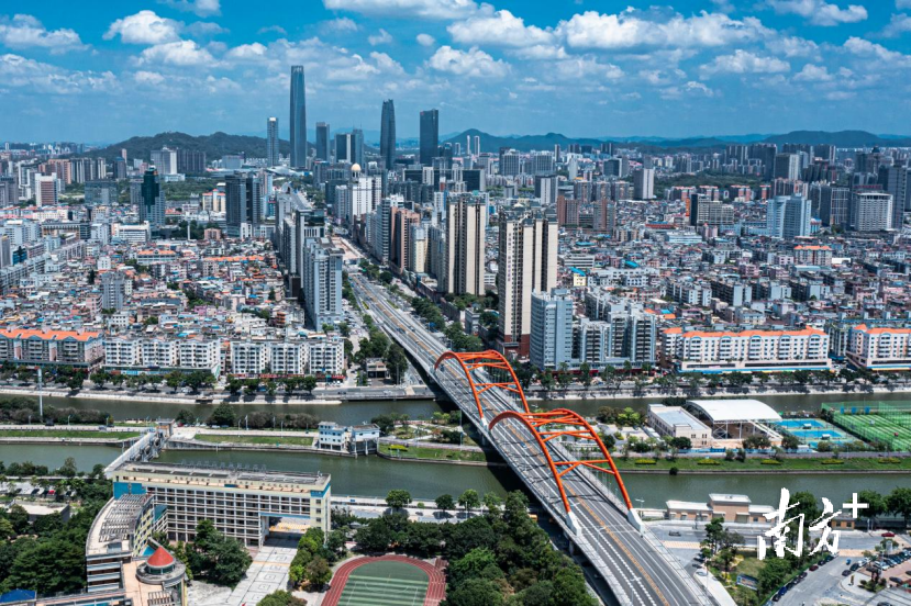 东莞航拍图 龚名扬摄