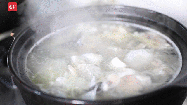    南方+ 陈锴进 制图