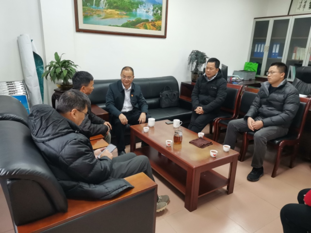 科技驻镇进行时丨挖掘优势产业，解决“卡脖子”问题