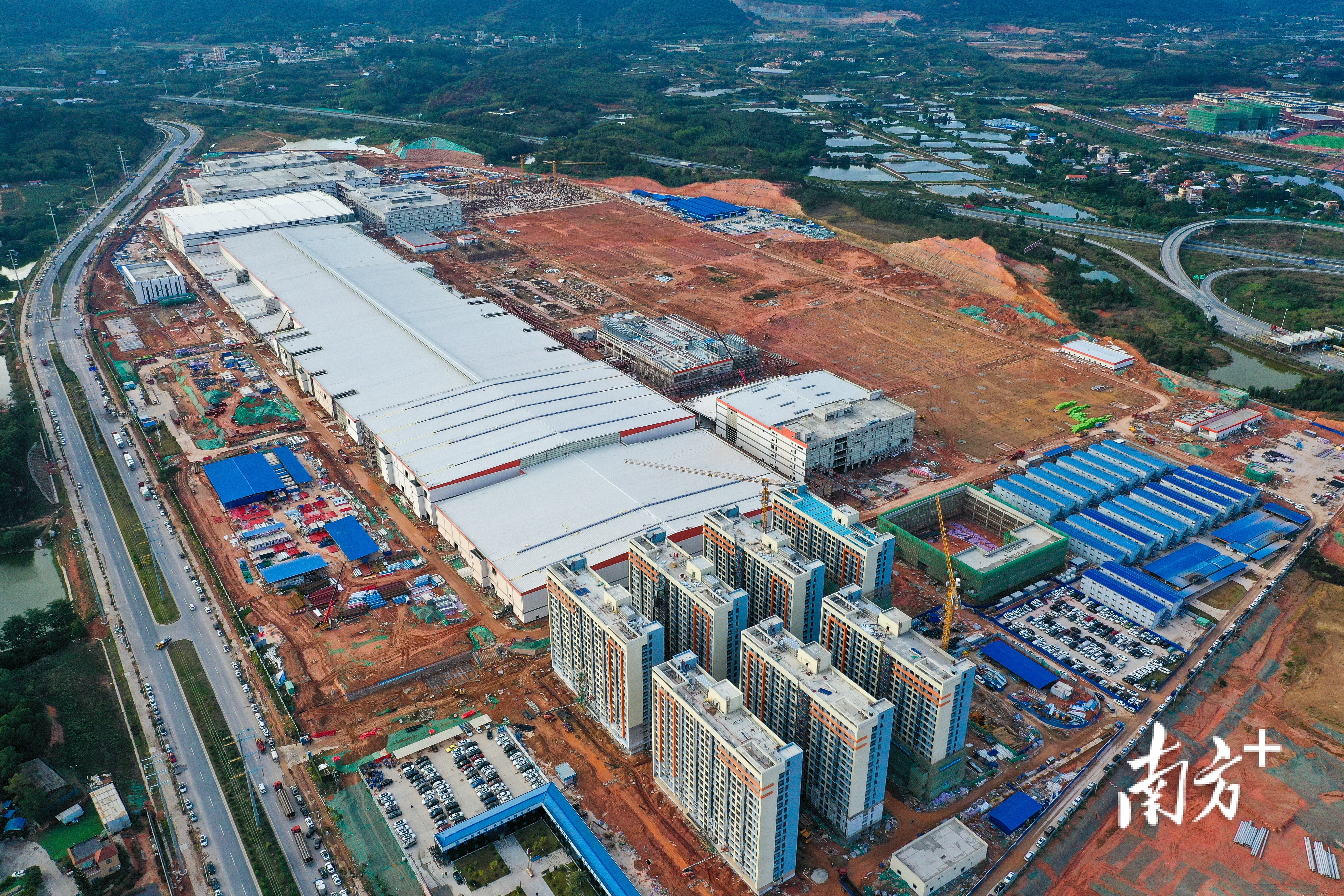 两会热点加密畅通2022肇庆市政府工作报告这些新词哪些让你心动