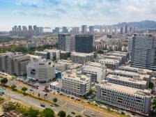 吕玉印：抓住产业第一这个“牛鼻子”，推动实体经济加快发展