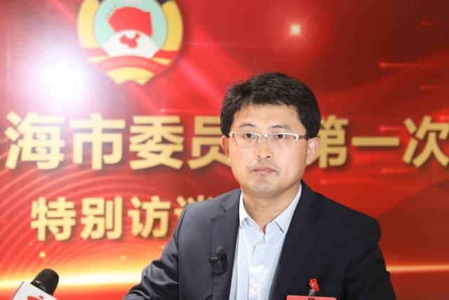 委员说 | 康念军：鼓励企业在港澳建立科创平台和信息平台