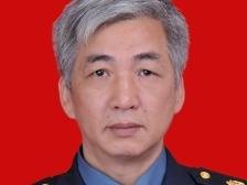 “广东好人”彭立明：扛起家庭重担，他一件外套穿了30年