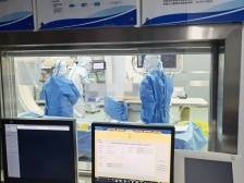 珠海封控区居民突发心梗，绿色通道紧急施救转危为安