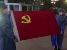 视频|珠海公交党员争作表率，党旗在疫情防控一线飘扬