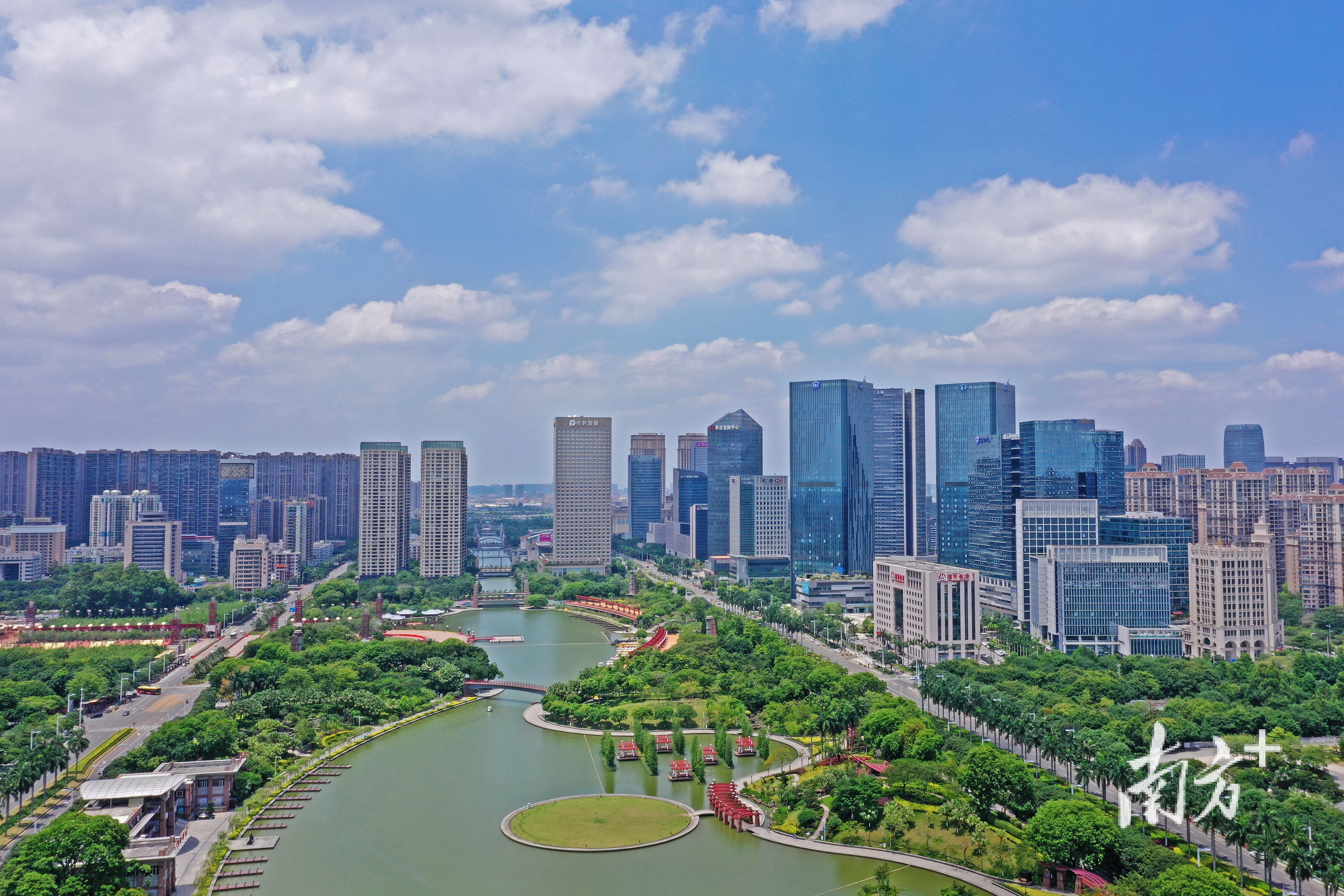 佛山将深入打好污染防治攻坚战,推动生态高水平保护和经济社会高质量发展双向促进。南方日报记者 戴嘉信 摄 佛山将深入打好污染防治攻坚战,推动生态高水平保护和经济社会高质量发展双向促进。南方日报记者 戴嘉信 摄