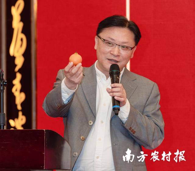 广东广播电视台珠江经济台高级业务指导何新仕。