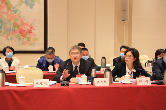 省人大代表、湛江市饮食服务业商会常务副会长梁思桥