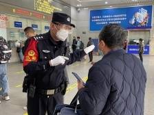 铁路民警白涛：坚守珠海站的春运卫士