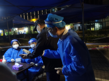 12小时近8000人核酸检测，珠海市质计所40名志愿者支援神前社区