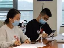 父子兵、夫妻档、亲姐弟……他们争当志愿者服务珠海“疫”线