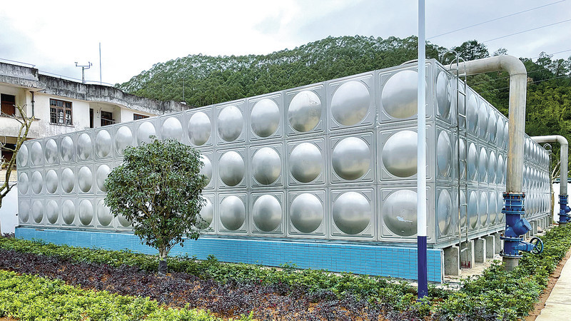 高良镇新建的茸草水厂.吴映霖 摄