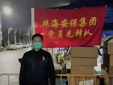 “真希望疫情早点结束，回去好好抱抱孩子！”