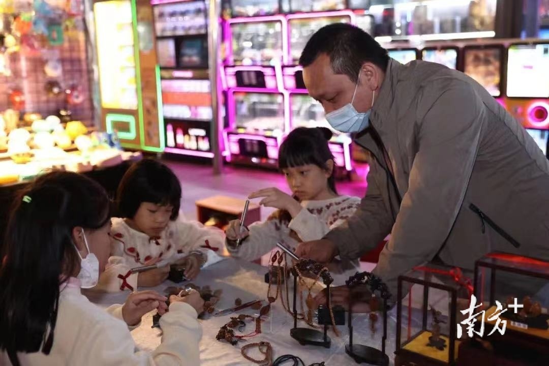 南方+ 符超军 拍摄