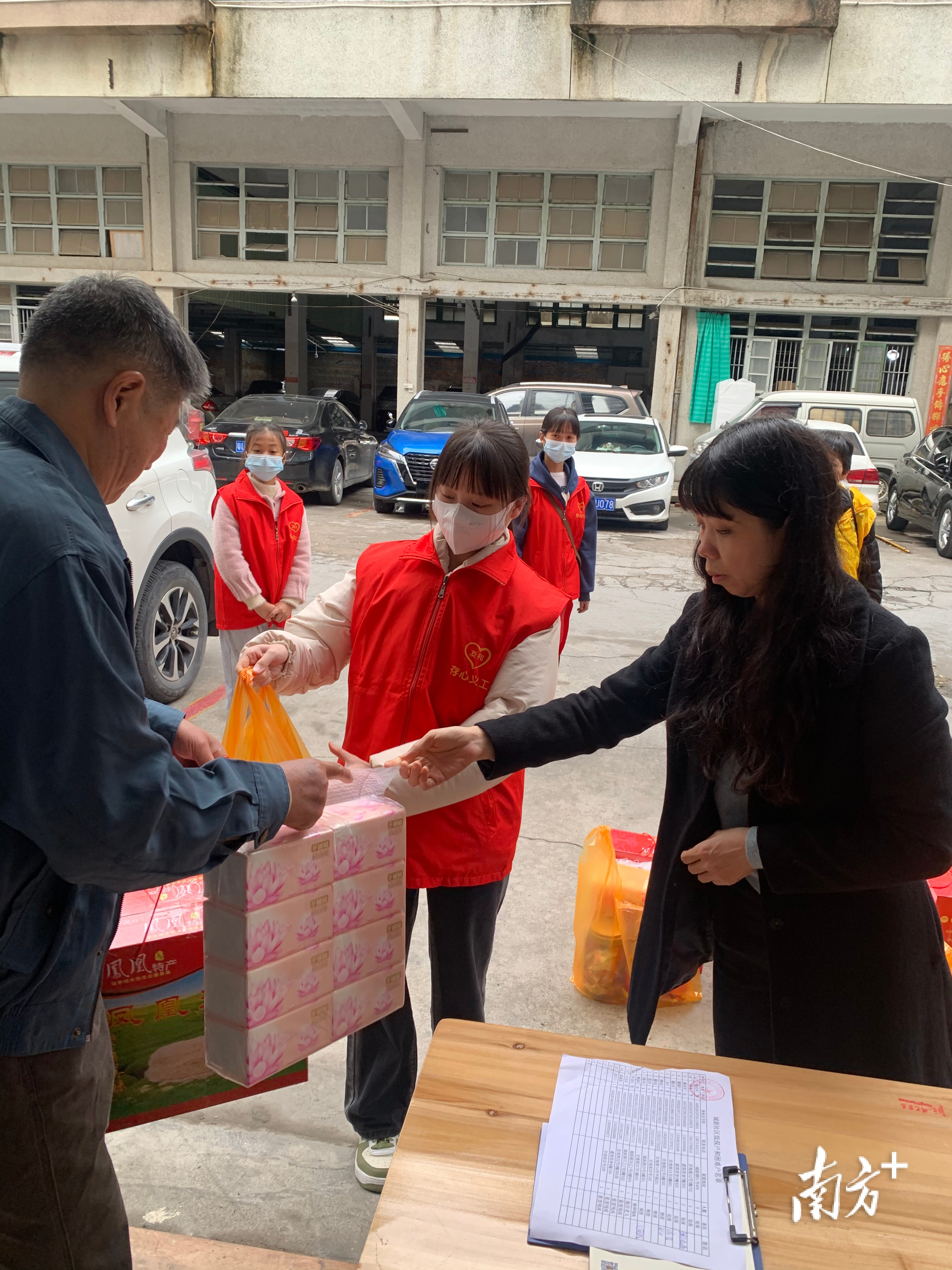    南方+ 陈树洁 拍摄