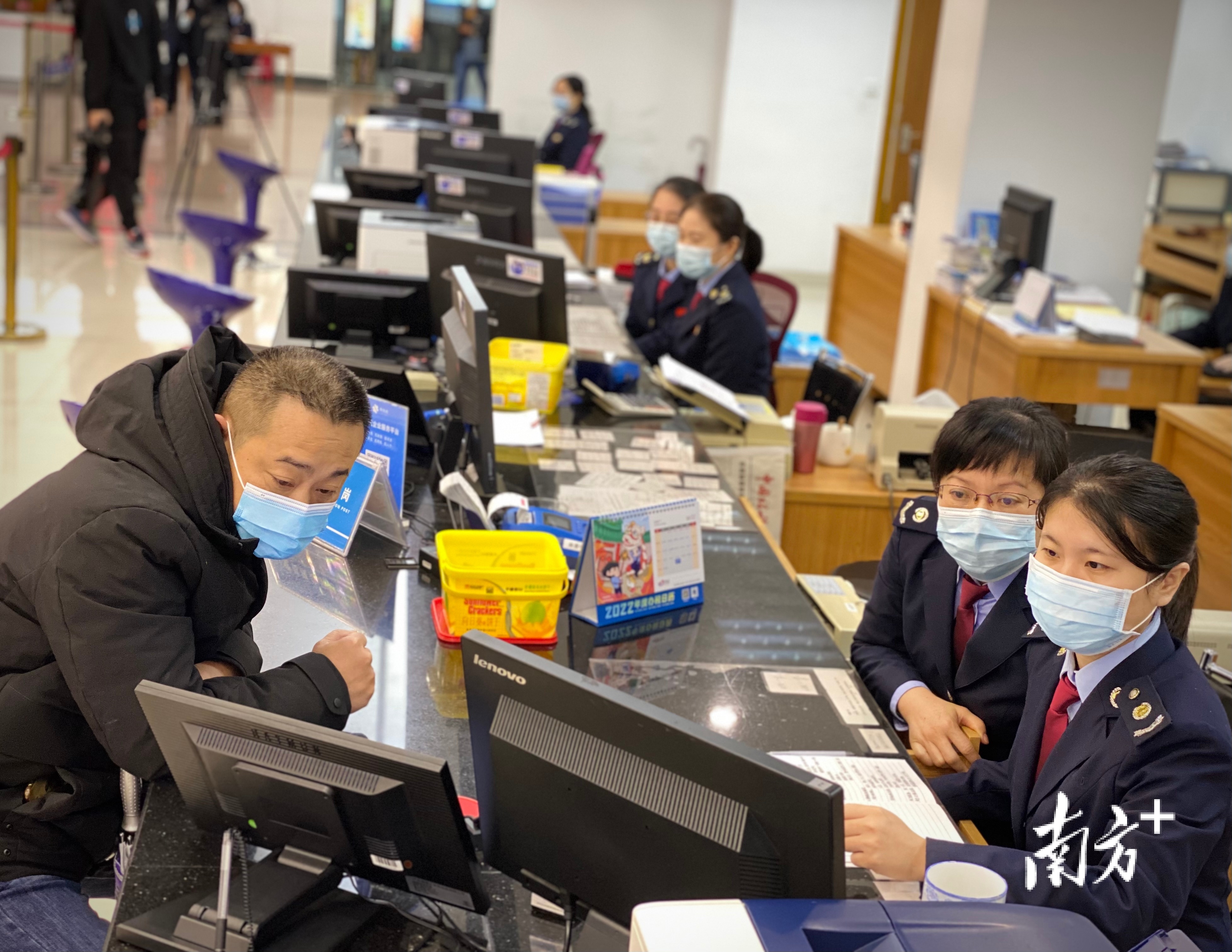    南方+ 陈树洁 拍摄